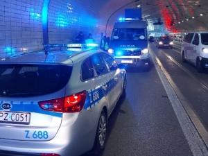 Warszawa: Chcieli zablokować centrum stolicy. Policja: Rury, kleje, liny [FOTO]