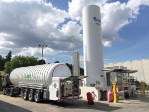 PGNiG kontraktuje amerykański gaz LNG dla Ukrainy. „Tak się wypycha Rosjan z rynku”