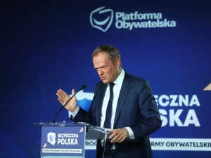 Wiceszef MSWiA odpowiedział Tuskowi w ostrych słowach. „Pusta jest jedynie głowa tego, kto…”