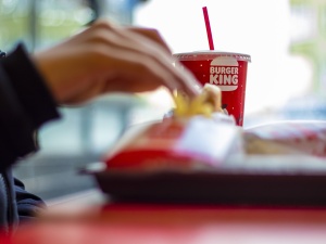 Burger King przeprasza za obrazoburczą akcję w Wielkim Tygodniu