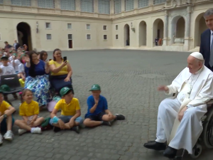 Ukraiński chłopiec prosić miał Franciszka, by pojechał uratować wszystkie dzieci, które teraz tam cierpią”