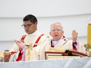 Abp Jędraszewski w Łagiewnikach: Bogu zależy na człowieku