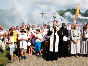 Przeor Jasnej Góry do warszawskich pielgrzymów: Przybywacie po nadzieję, bo czasy są trudne