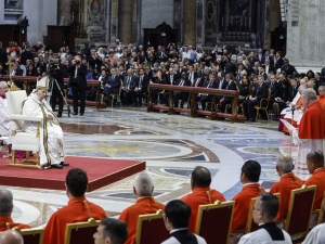 Franciszek podczas konsystorza: kardynał winien odważnie troszczyć się tak o rzeczy wielkie, jak i małe