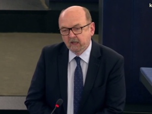 Prof. Legutko: Dla większości parlamentarnej w PE aborcja jest rzeczą świętą