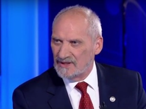 Antoni Macierewicz: Za ekipy PO-PSL, pod pozorem "konsultingu", wyciekły miliony