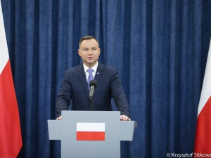 Andrzej Duda zaprasza przedstawicieli klubów parlamentarnych do debaty ws. reformy sądownictwa