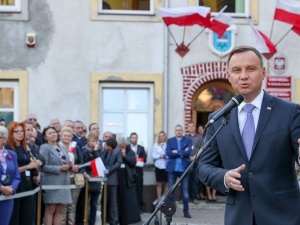 Prezydent Duda: "Złodzieje czują, że obecna władza nie popuści"