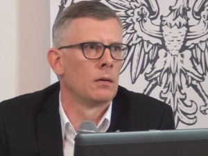 Cenckiewicz: Jak w galerii SN można wywiesić gęby sędziów zatwierdzających wyroki śmierci na bohaterach?