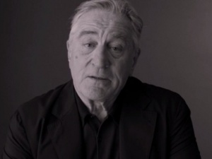 Rober de Niro miał zachęcić do głosowania, a... zwyzywał Trumpa!