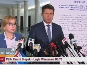 Najnowszy pomysł Nowoczesnej: Partia chce, aby KE zajęła się projektem o ograniczeniu handlu w niedzielę