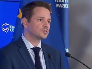 Rafał Trzaskowski: Tęcza oczywiście, ale o pomnik Lecha Kaczyńskiego trzeba zapytać w referendum