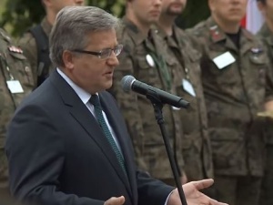 Komorowski zlekceważył tajne pismo ws. Amber Gold? Tajna notatka od ABW na miesiąc utknęła w kancelarii