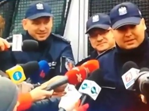 [video] Policja na konferencji prasowej przedstawiła "Kulsona". Historia z policjantem podbiła sieć