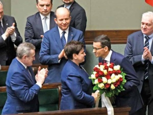 Miniony rok był burzliwy i obfitował w wydarzenia, które podnosiły Polakom ciśnienie