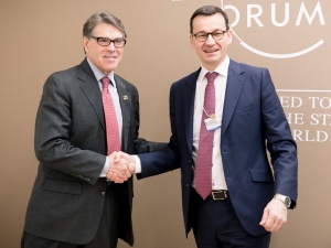 Davos: Szereg spotkań premiera Mateusza Morawieckiego m.in. z sekretarzem USA ds.energii, prezesem Google