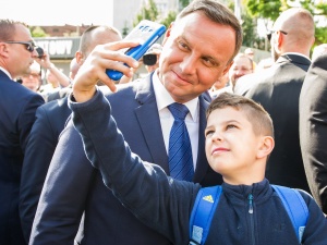 [SONDAŻ]: Prezydent Andrzej Duda cieszy się największym zaufaniem Polaków