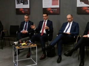 Premier Morawiecki: "Odpowiedzialność za to, co się stało w  trakcie II wojny światowej ponoszą Niemcy"