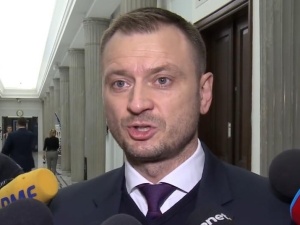 Sławomir Nitras (PO) zwraca się do dziennikarza: "durniu"