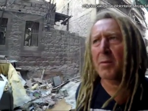 Polski muzyk Dariusz Malejonek wolontariuszem w syryjskim mieście Aleppo