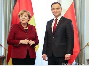 Bezpieczeństwo i przyszłość UE. Prezydent i premier spotkają się dziś z kanclerz Merkel