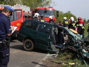 Tragiczne wyprzedzanie. W wyniku fatalnego błędu kierowcy zginęły 4 osoby