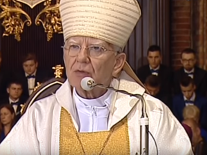 [video] Abp Marek Jędraszewski: Trwanie człowieka poza progiem śmierci jest pamięcią historyczną