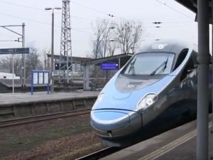 Paweł Kukiz o podróży Pendolino: "Zapach rozkładającego się trupa".