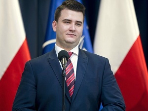 Bartłomiej Misiewicz proponuje pytanie referendalne. Chodzi o aneks do raportu z weryfikacji WSI