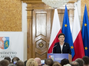 Premier Szydło: Ściana wschodnia tą częścią naszego kraju, która musi mieć priorytet