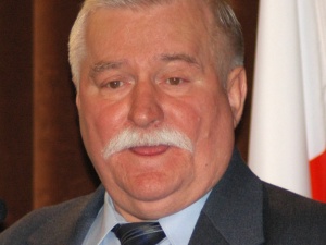 Lech Wałęsa: Demokracja do poprawki. Wygrywają dziwne przypadki