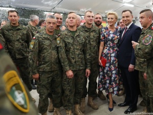 Prezydent odwiedził polskich  żołnierzy stacjonujących w Ādaži