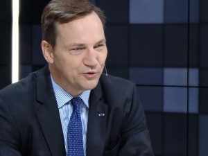 Radosław Sikorski: Dzisiaj jak za komuny. Albo broni się godności, albo zostaje świnią