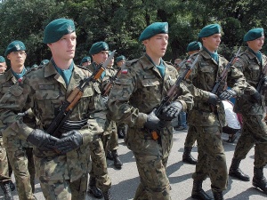 Macierewicz: Wojska Obrony Terytorialnej będą piątym elementem sił zbrojnych kraju