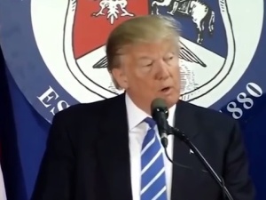 Trump: Obiecuję Wam, że rząd Trumpa będzie prawdziwym przyjacielem dla Polski