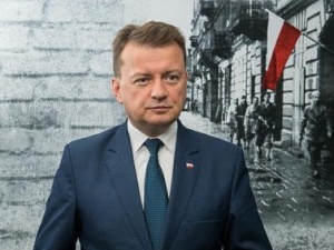 M. Błaszczak: Dźwięk syren i niemy salut Polaków, to symbol naszego szacunku dla bohaterów