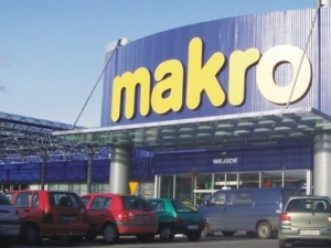 Wiec protestacyjny „S” z Makro. W niedzielę w Warszawie. Pracownicy Makro zapraszają do wzięcia udziału