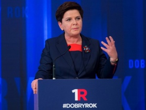 „Dotrzymujemy słowa. To był dobry rok..." - premier Beata Szydło o rocznicy rządu