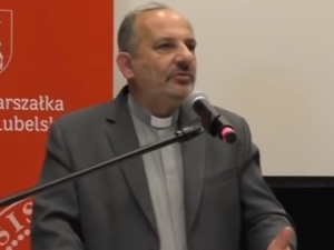 Ks. Isakowicz-Zaleski: "Najbliższy czas będzie dla Kościoła bardzo gorący. Także dla Kościoła w Polsce"