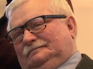 Rzecznik prasowy Lecha Wałęsy podał się do dymisji w związku z podaniem fake newsa