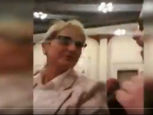 [Wideo] Kampania nie zwalnia. Była posłanka PO do uczestnika wiecu: "Wyp***aj stąd"