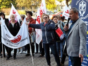 Pracownicy pomocy społecznej zaprotestowali