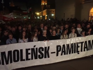 [video] Raport RE ws. katastrofy smoleńskiej przegłosowany. Rosja ma oddać wrak samolotu