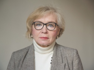 Maria Ochman: Po raz pierwszy w systemie ochrony zdrowia dostrzega się nie tylko lekarzy i pielęgniarki