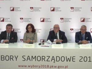 Adrian Wachowiak: Organizacja wyborów w Polsce to żenada i trzeba głośno o tym mówić