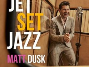 Matt Dusk zabiera melomanów w jazzową podróż do lat 60.