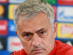 Jose Mourinho wyrzucony z Manchesteru United