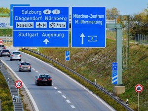 Niemieckie autostrady: krótkoterminowa winieta od 2,5 do 10 euro w zależności od wieku auta