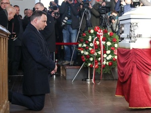 Prezydent na pogrzebie Łukasza Urbana, kierowcy ciężarówki, który zginął w zamachu w Berlinie