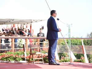 Mateusz Morawiecki: Ludzie pracy, ludzie Solidarności, niesiecie nadzieję i wolność już od wielu dekad